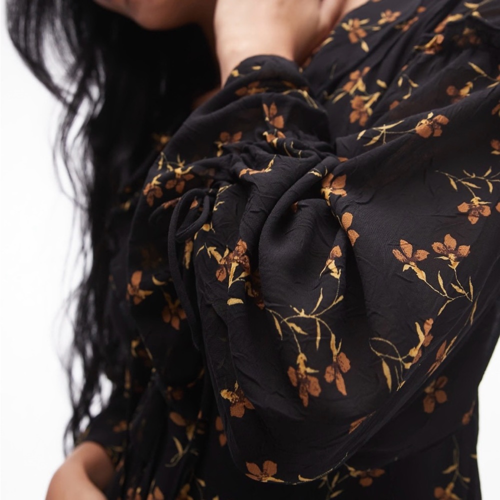 Topshop Black Floral Boho Mini Dress Ruffle Long Sleeve Size 10 - Picture 3 of 6